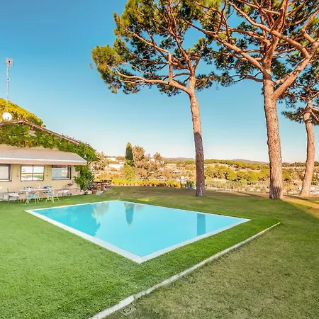 Holiday home Beautiful In With Wi-fi